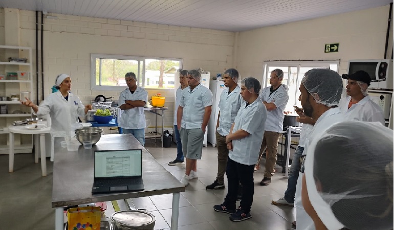 Curso pratico de Panificação com a professora de Kansas